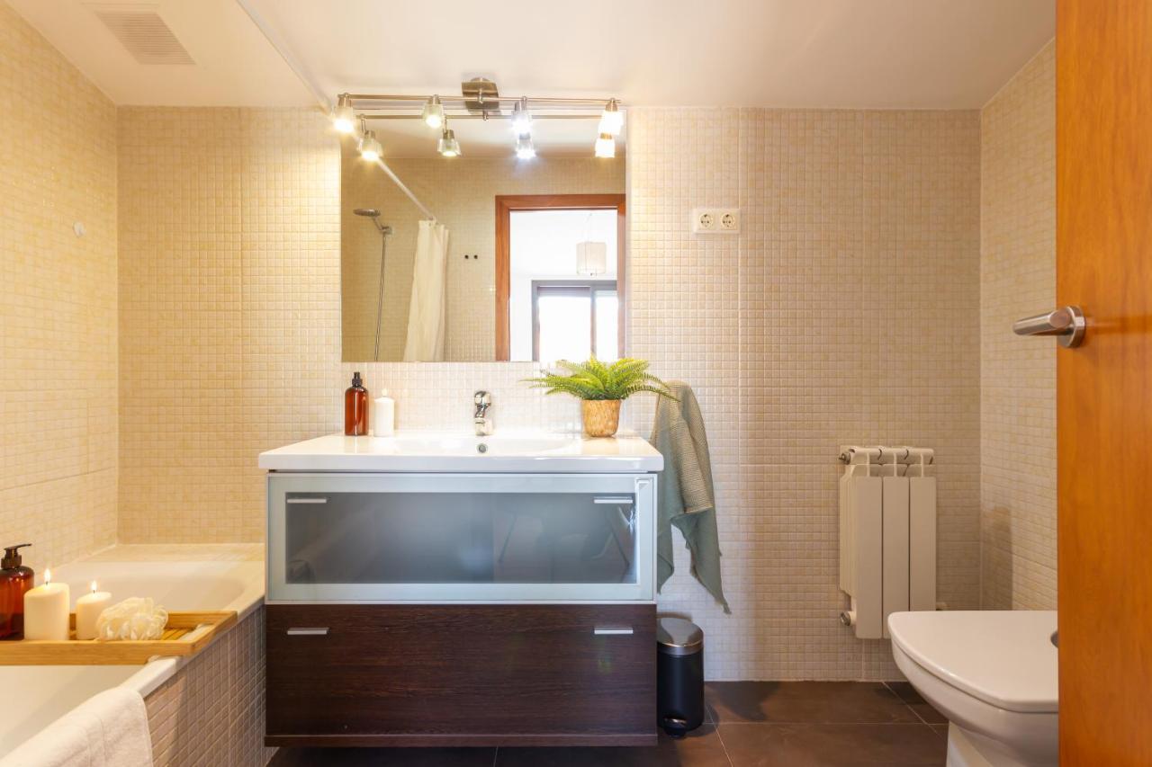 דירות Elegante Duplex En Terrassa, Barcelona מראה חיצוני תמונה